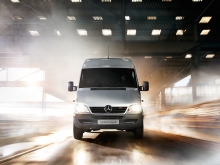 Фото Mercedes-Benz Sprinter Classic фургон 311 CDI MT L1 №4